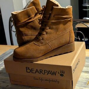 BearPaw Tan Lace-Up Boots NO BOX